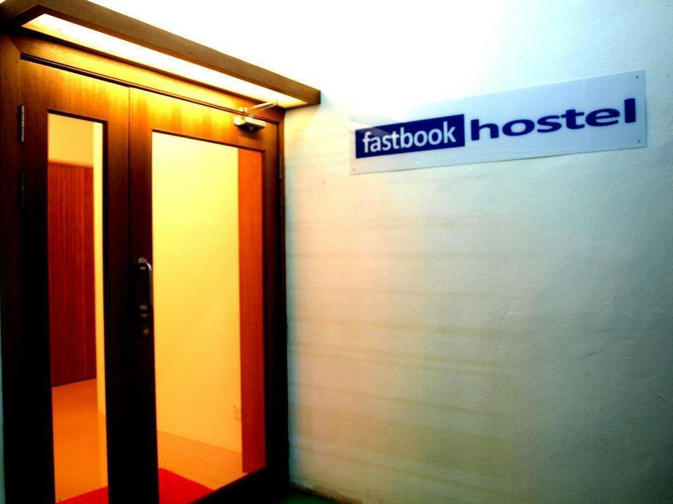 Fastbook Hostel Ayer Itam Eksteriør billede